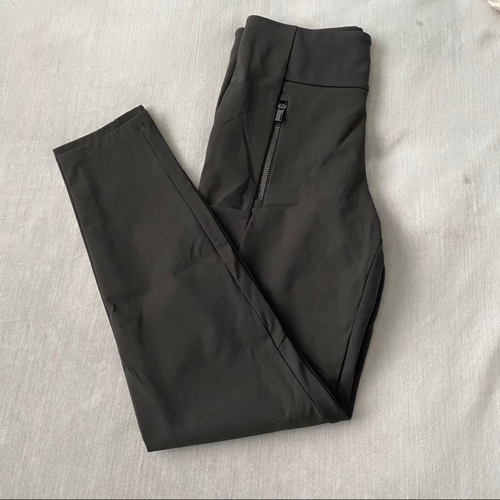 Athleta Headlands Hybrid Tight